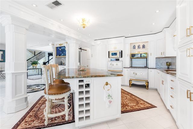 15910 El Soccorro, Corpus Christi, TX 78418