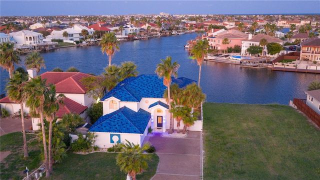 15910 El Soccorro, Corpus Christi, TX 78418