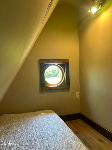 970 Douglas Dam Road, Kodak, TN 37764