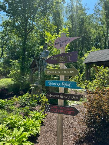 970 Douglas Dam Road, Kodak, TN 37764