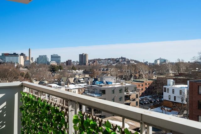 45 Longwood Ave 712, Brookline, MA 02446