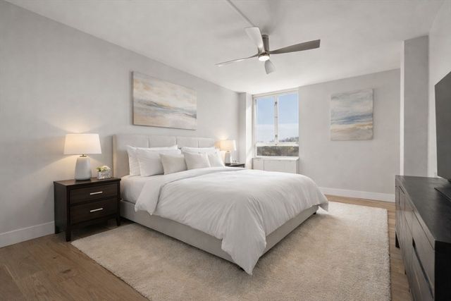 45 Longwood Ave 712, Brookline, MA 02446