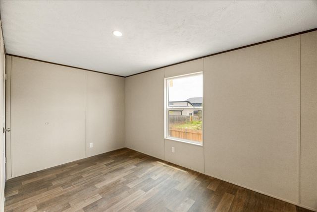 2307 Cedarwood Trail, Granbury, TX 76048
