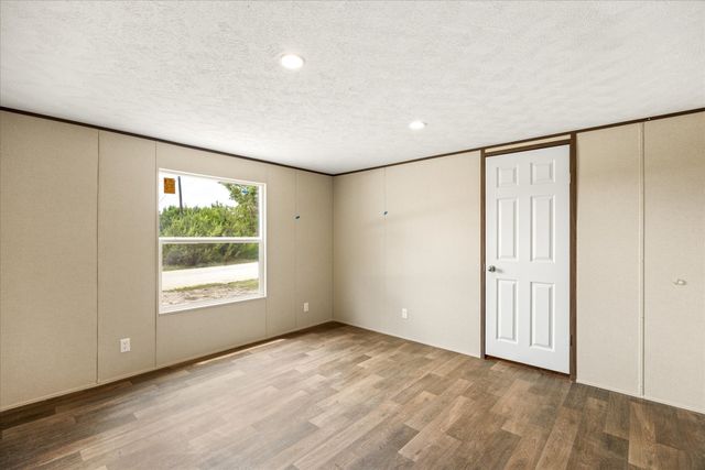 2307 Cedarwood Trail, Granbury, TX 76048