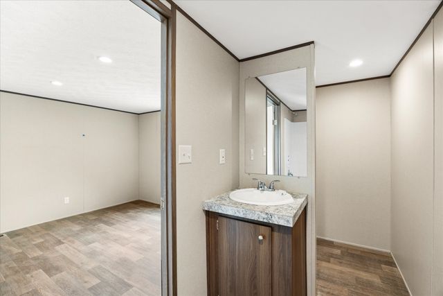 2307 Cedarwood Trail, Granbury, TX 76048