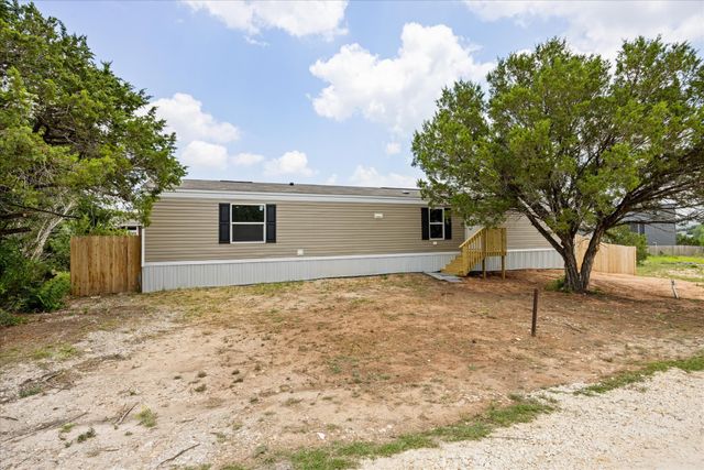 2307 Cedarwood Trail, Granbury, TX 76048