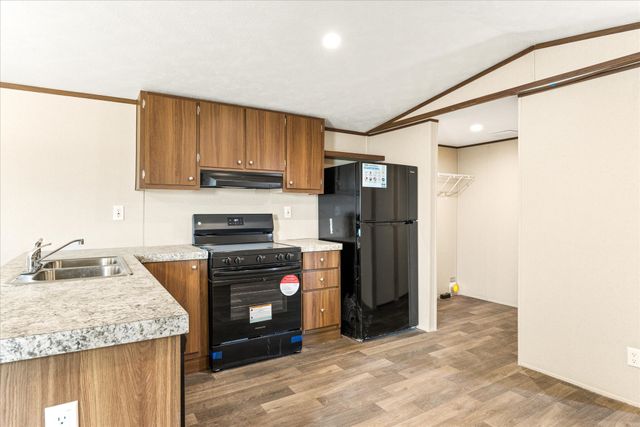 2307 Cedarwood Trail, Granbury, TX 76048