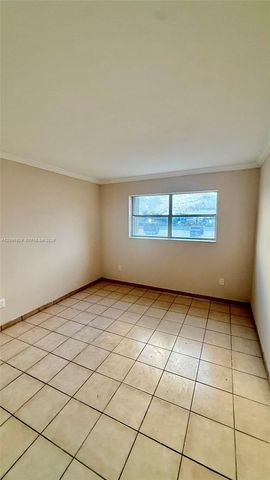 3640 NW 9th Street 405, Miami, FL 33125