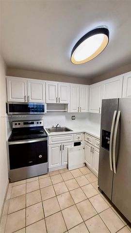 3640 NW 9th Street 405, Miami, FL 33125