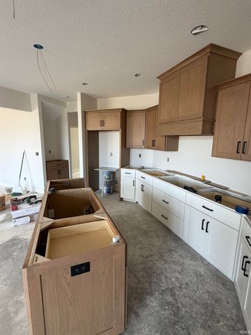 13336 Watling Path, Fort Wayne, IN 46818