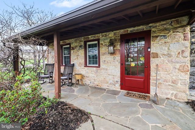 3201 SPRING RD, Carlisle, PA 17013