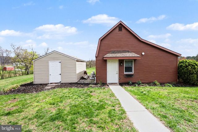 3201 SPRING RD, Carlisle, PA 17013