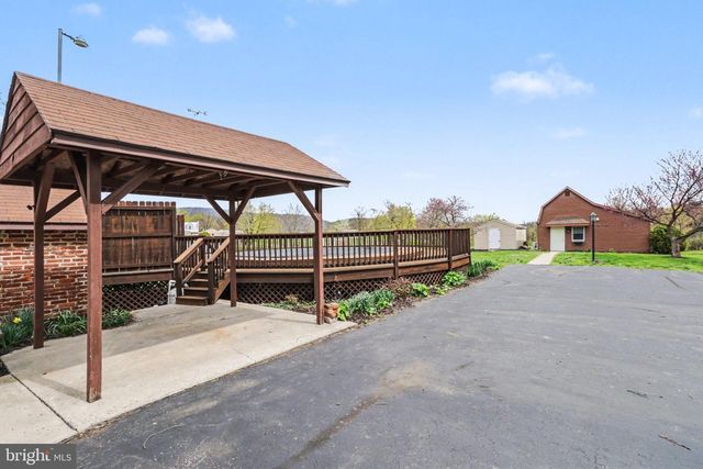 3201 SPRING RD, Carlisle, PA 17013