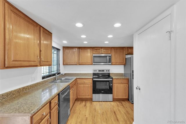 3703 S Mission Parkway, Aurora, CO 80013