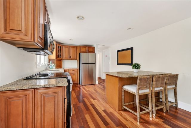 59 First Parish Rd, Norwell, MA 02061