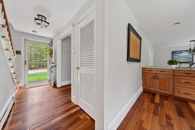 59 First Parish Rd, Norwell, MA 02061