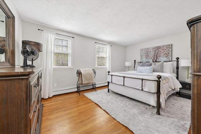 59 First Parish Rd, Norwell, MA 02061