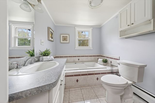 59 First Parish Rd, Norwell, MA 02061