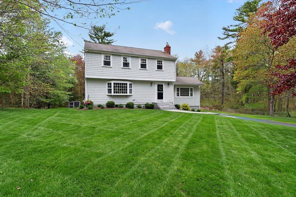 59 First Parish Rd, Norwell, MA 02061
