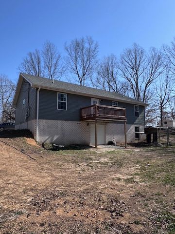 262 Rockhouse Rd, Hohenwald, TN 38462