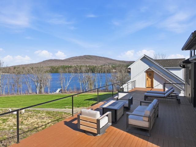 111 Lakeside Avenue, Milton, VT 05468