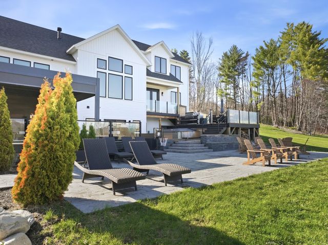 111 Lakeside Avenue, Milton, VT 05468