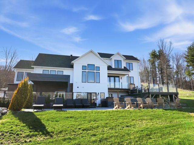 111 Lakeside Avenue, Milton, VT 05468