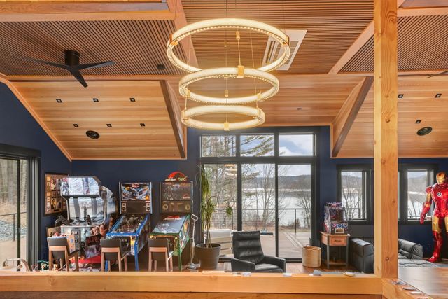 111 Lakeside Avenue, Milton, VT 05468