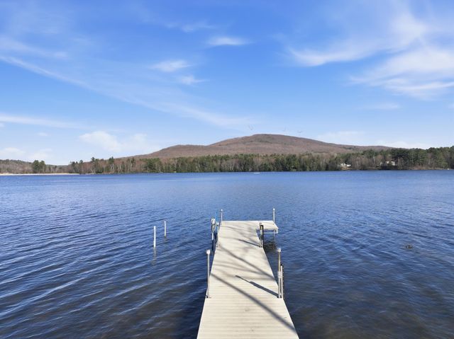 111 Lakeside Avenue, Milton, VT 05468