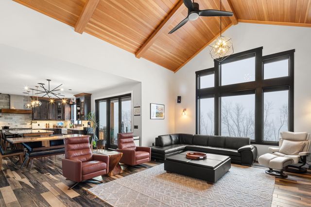 111 Lakeside Avenue, Milton, VT 05468