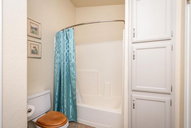 7921 Rasmussen Rd, Loomis, CA 95650