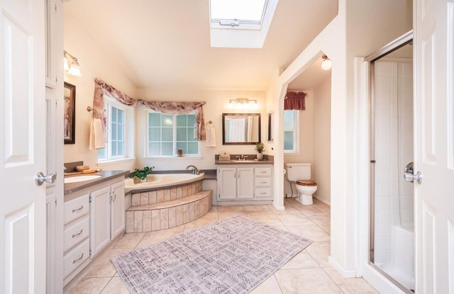 7921 Rasmussen Rd, Loomis, CA 95650