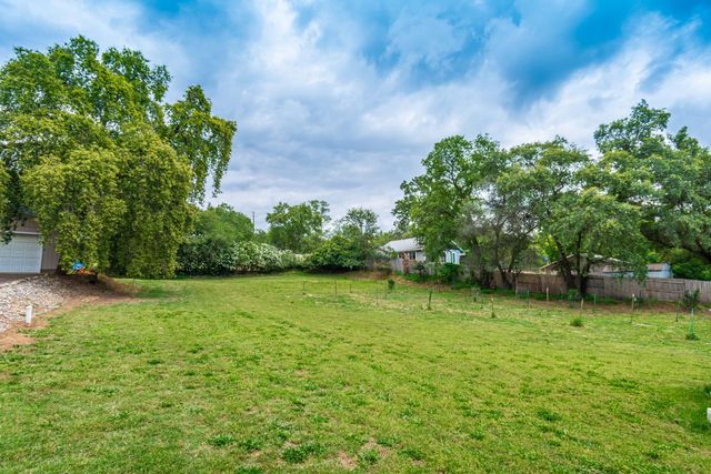 7921 Rasmussen Rd, Loomis, CA 95650