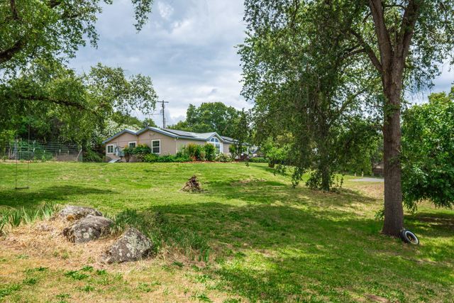 7921 Rasmussen Rd, Loomis, CA 95650