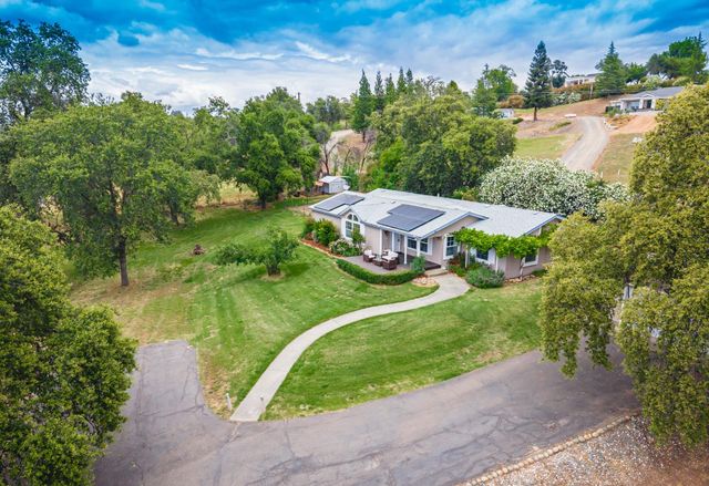 7921 Rasmussen Rd, Loomis, CA 95650