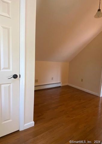 29 Hunts Brook Road, Waterford, CT 06375