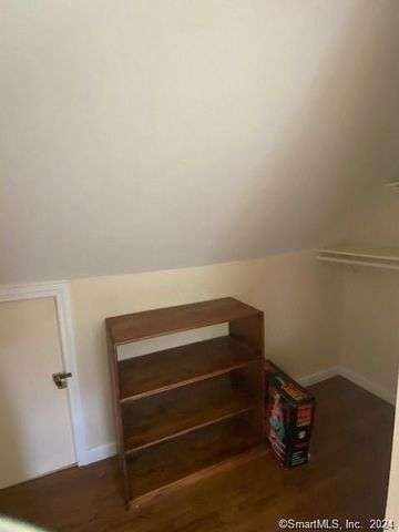 29 Hunts Brook Road, Waterford, CT 06375