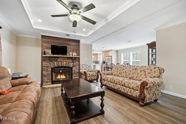 3679 High Point Road, Castlewood, VA 24224