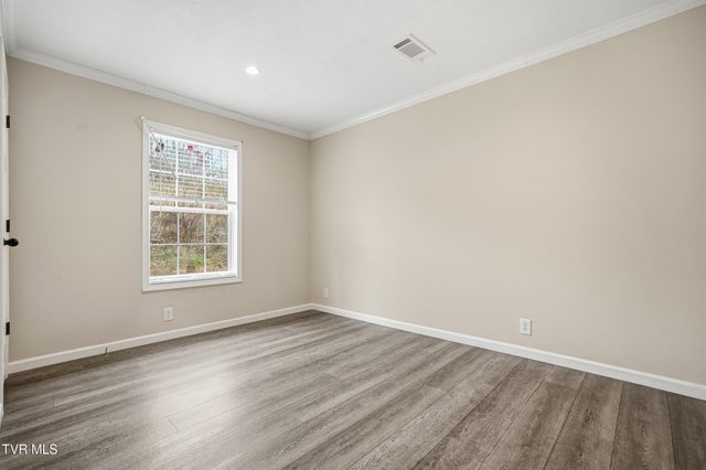 3679 High Point Road, Castlewood, VA 24224