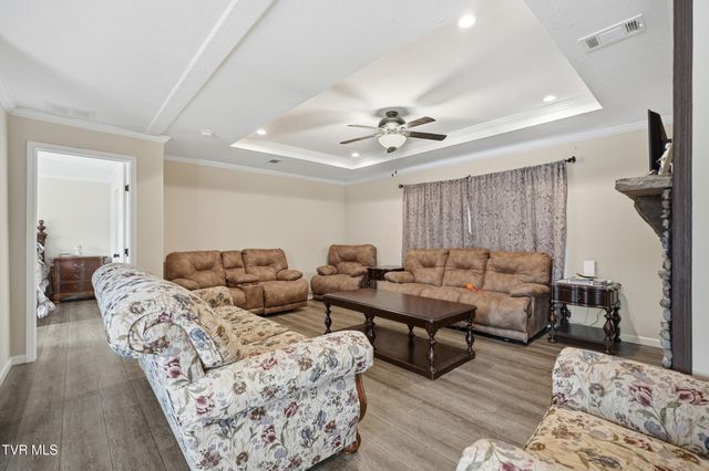 3679 High Point Road, Castlewood, VA 24224