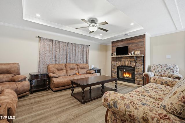 3679 High Point Road, Castlewood, VA 24224