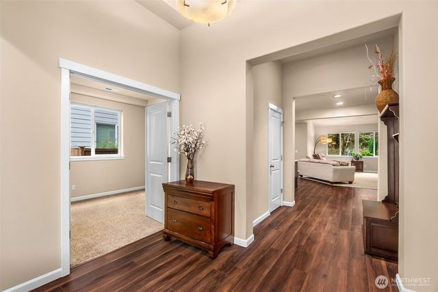 1808 Cyrene Drive NW, Olympia, WA 98502