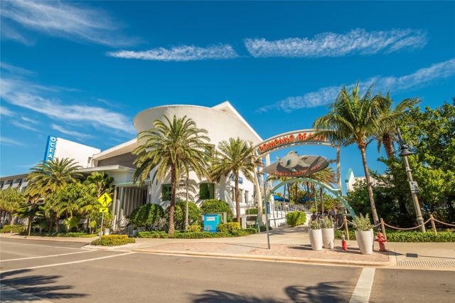 101 Briny Avenue 2207, Pompano Beach, FL 33062