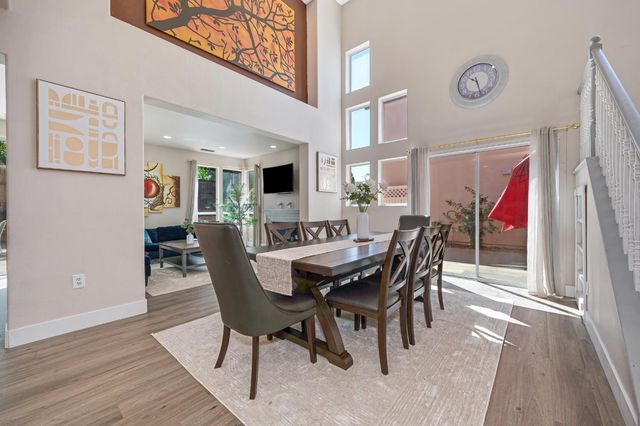 2701 Catalina Dr, Rocklin, CA 95765