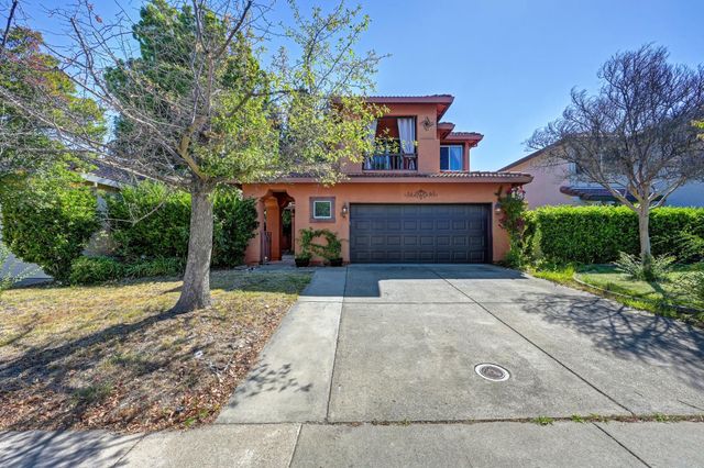 2701 Catalina Dr, Rocklin, CA 95765