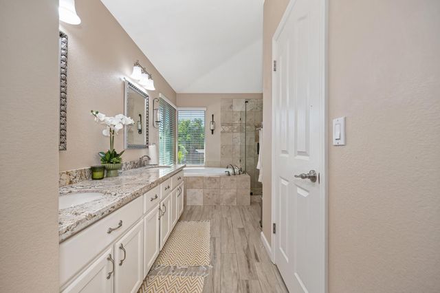 2701 Catalina Dr, Rocklin, CA 95765