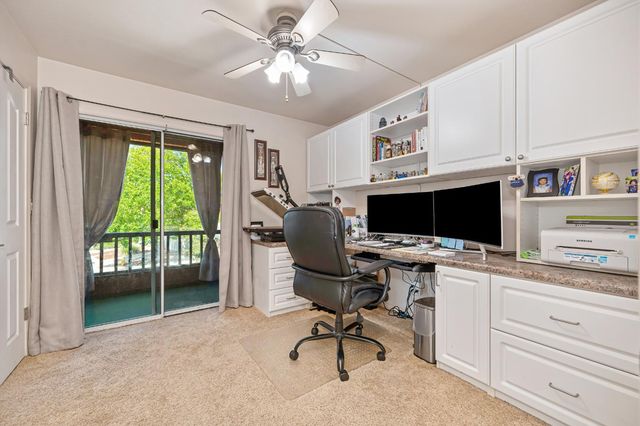 2701 Catalina Dr, Rocklin, CA 95765