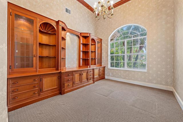 10246 Heronwood Lane, West Palm Beach, FL 33412