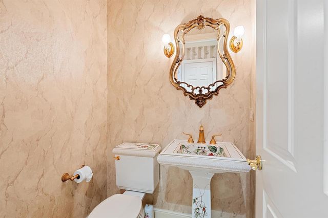 10246 Heronwood Lane, West Palm Beach, FL 33412