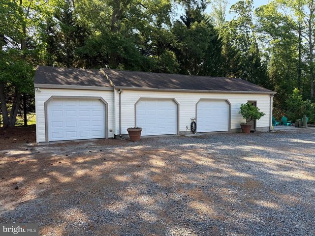 4563 NUTTERS CROSS RD, Salisbury, MD 21804